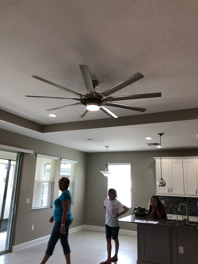 Foto del edificio - 1210 Windy Bay Shl