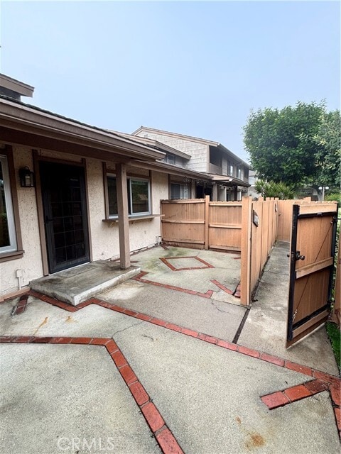 Building Photo - 1709 Avenida Selva