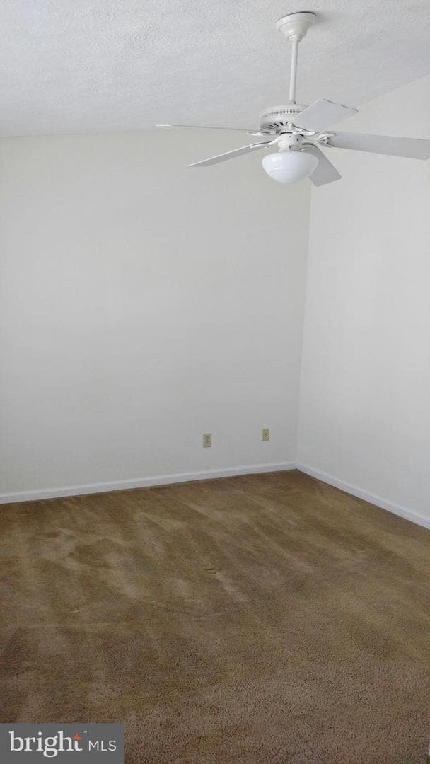 Building Photo - 120 Copperfield Ln