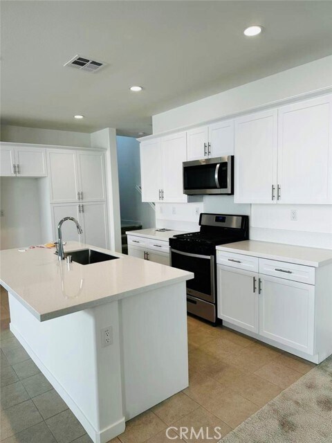 Building Photo - 4371 S Cantos Paseo