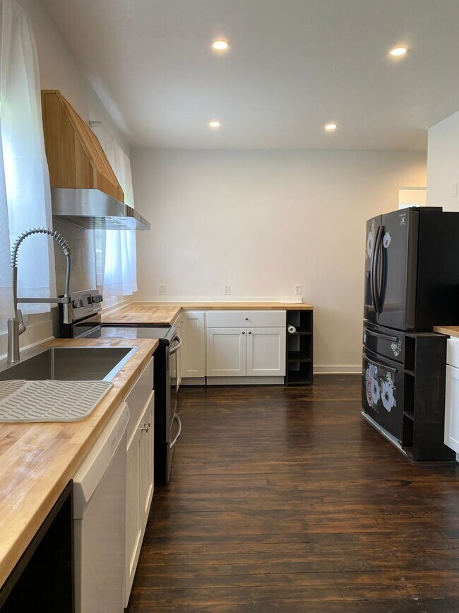 Foto del edificio - Newly Remodeled Single Family Home in Reardan, WA! Available Now!