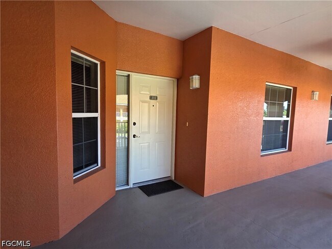 Foto del edificio - 15999 Mandolin Bay Dr