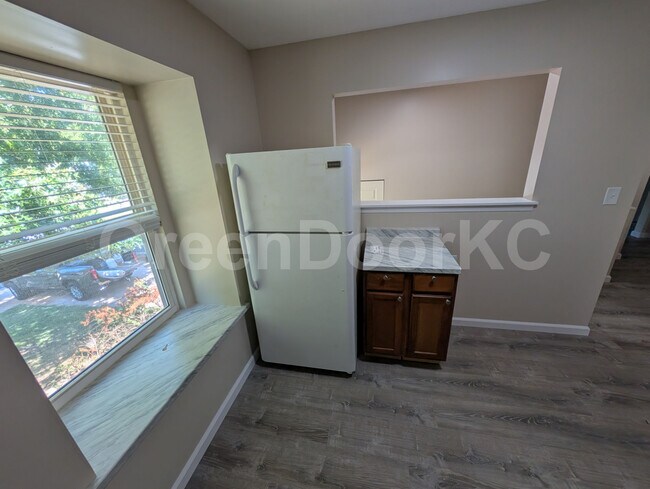 Foto del edificio - 7807 Kessler Ln