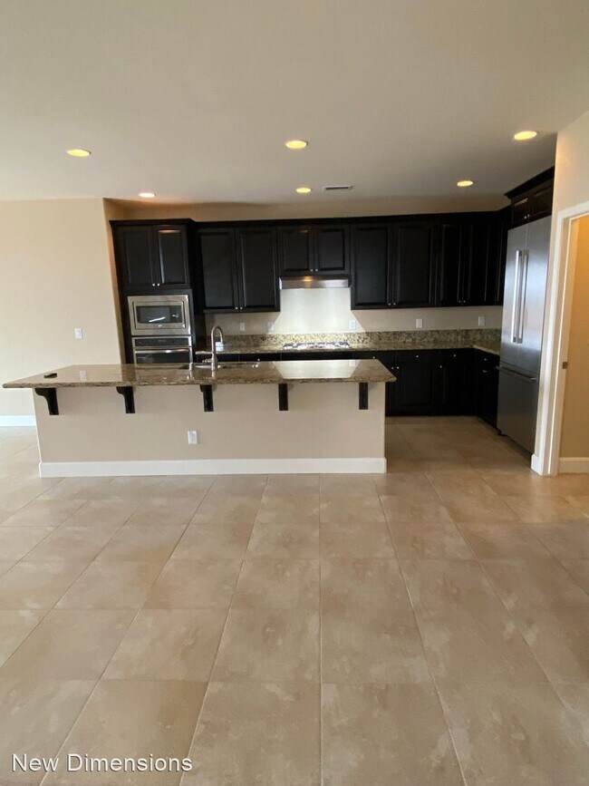 Building Photo - 4 br, 3 bath House - 10065 Barrel Racer Drive