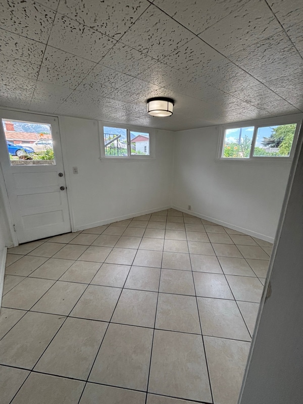 Building Photo - 233 N 900 W