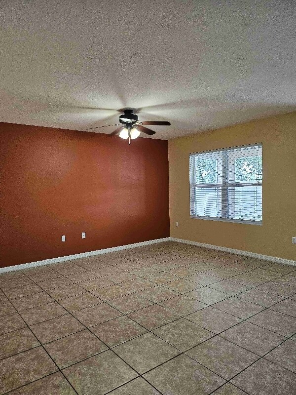 Building Photo - 6292 Merrifield Dr