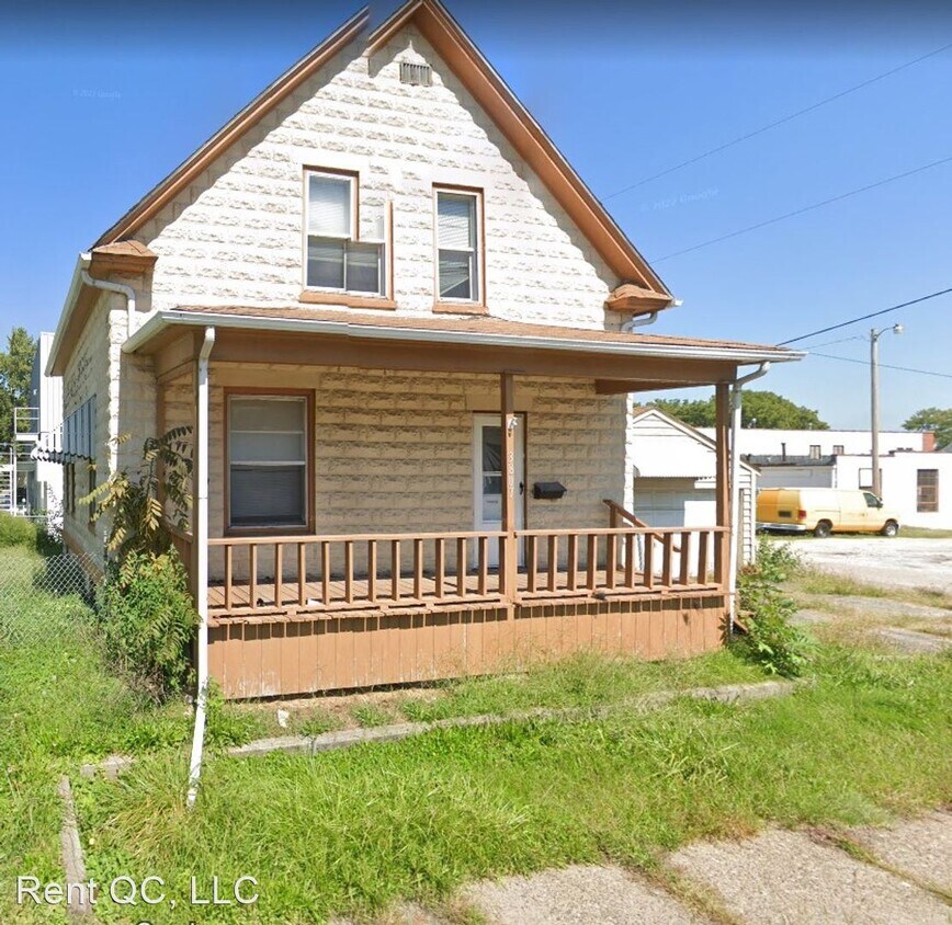 3807 4th Ave, Moline, IL 61265 House Rental in Moline, IL