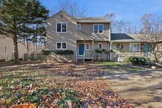 Building Photo - 12916 Copperas Ln