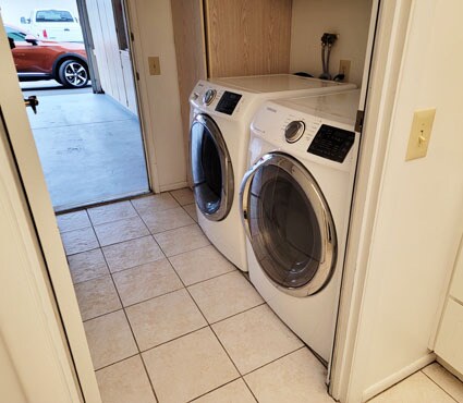 New Washer and Dryer - 19442 N Camino del Sol