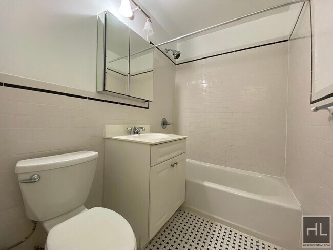 Foto del edificio - WEST 73 STREET