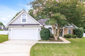 Building Photo - 1303 Vine Cir