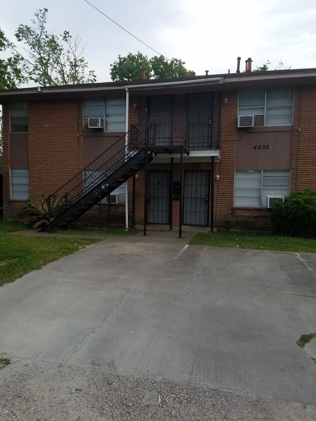 Outside of the apartment's - 4830 Wilmington St