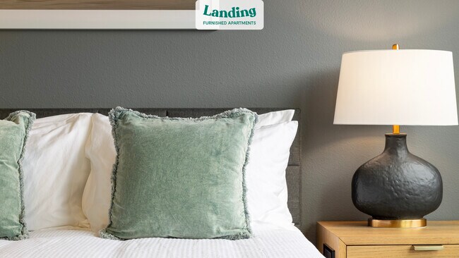 Building Photo - 2323 E Mossy Oaks Rd