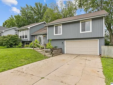 Foto del edificio - 3411 Mirror Ln