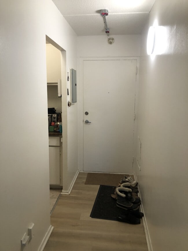 Building Photo - 1845 Rue Duff Ct.