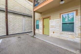 Building Photo - 2106 Cullen Ave