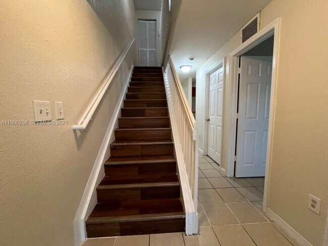 Foto del edificio - 2271 NW 136th Terrace