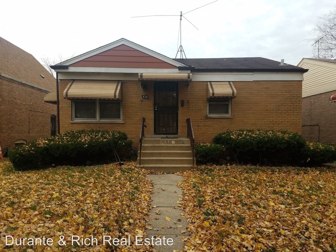 Primary Photo - 2 br, 1 bath House - 438 West 126th Pl
