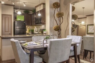 Interior Photo - The Woodlands Lodge