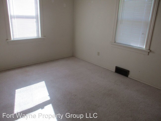 Building Photo - 2 br, 1 bath House - 2713 Waynedale Blvd