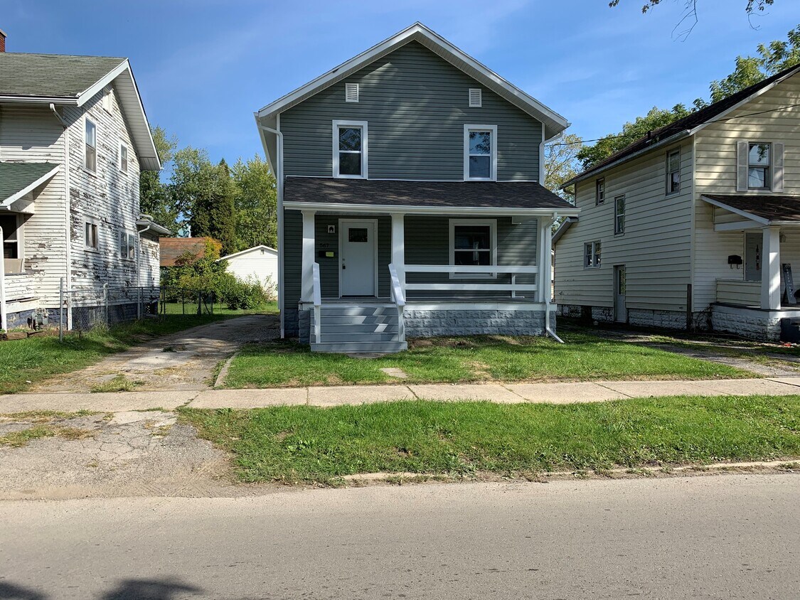 Primary Photo - 567 Harrison Ave