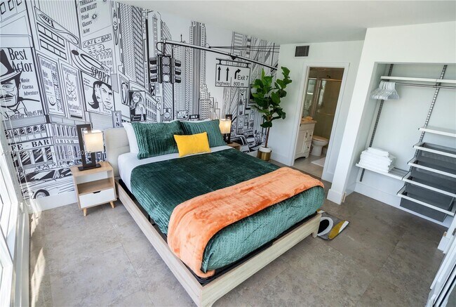 Foto del edificio - 1717 N Bayshore Dr