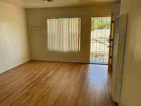 Foto del edificio - 1037 E Spazier Ave