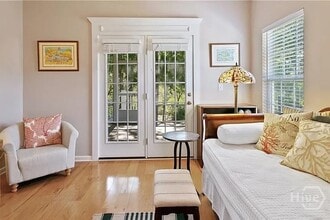 Building Photo - 259 Kelsall Dr