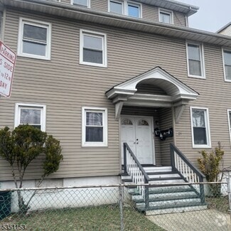 Building Photo - 23 Cleremont Ave