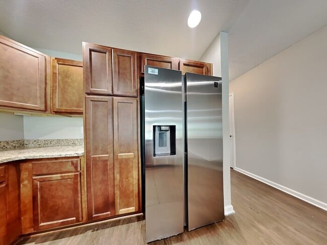 Building Photo - 5241 Walkers Ridge Dr