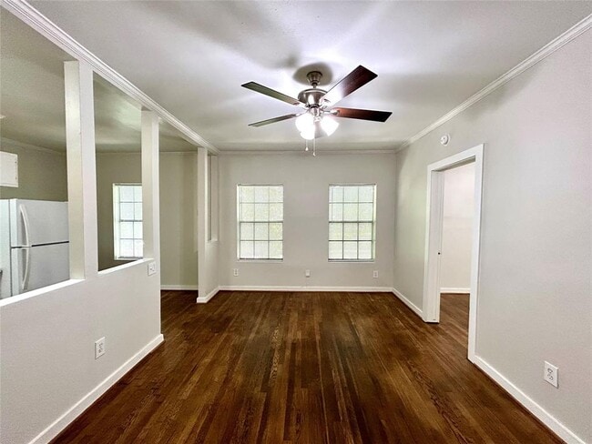 Building Photo - 4021 Mandell St