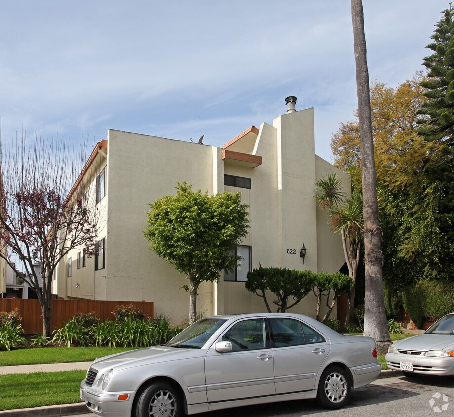Foto principal - 822 19th St