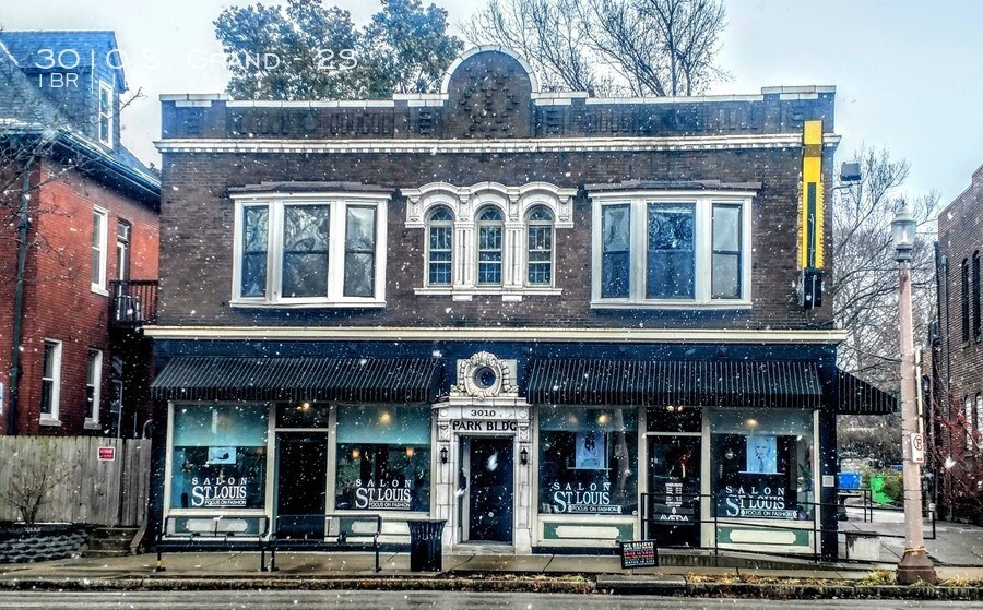Foto principal - 3010 S Grand Blvd