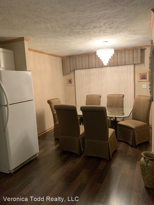 Foto del edificio - 3 br, 1.5 bath House - 245 Candler