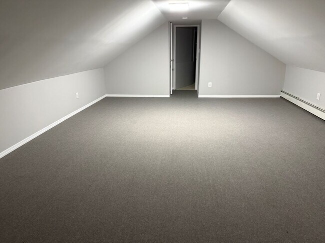 Building Photo - 14 N 4th St