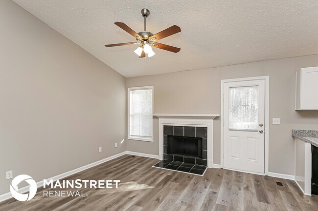 Foto del edificio - 3957 Edgebrook Dr