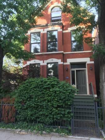 Foto del edificio - 1255 N Damen Ave