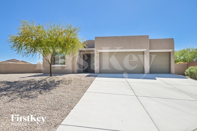 Building Photo - 9662 S Via Bandera