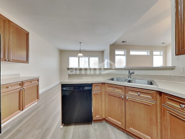 Foto del edificio - 112 Spalding Ln