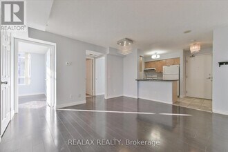 Building Photo - 155 Beecroft Rd