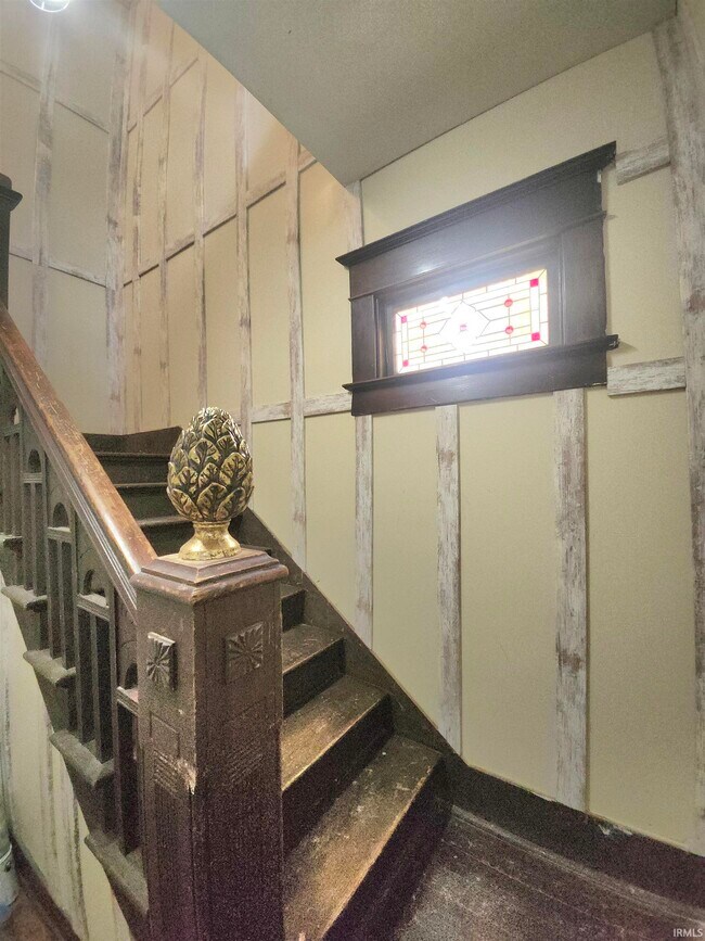 Foto del edificio - 503 W Walnut St