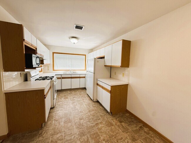 Foto del edificio - 6126 E Gilbert St