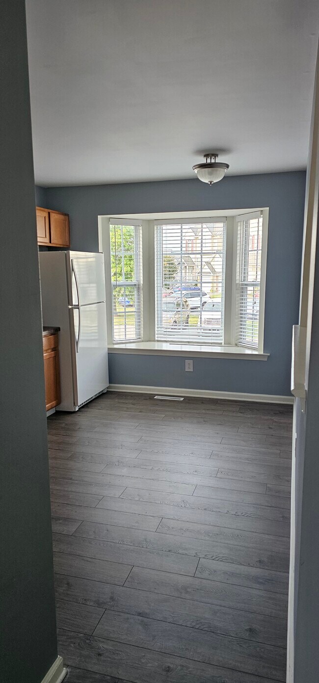 Building Photo - 126 Nicoles Ct