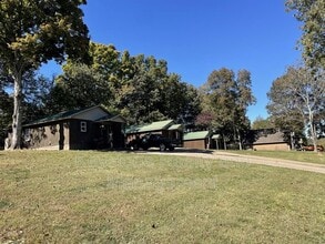 Building Photo - 127 General Buckner Dr