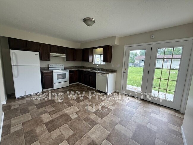 Building Photo - 3309 Carpenter Avenue