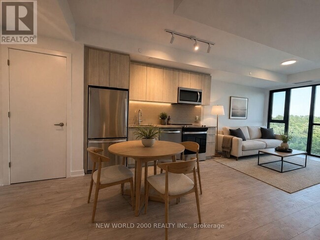 Building Photo - 740 Whitlock Ave