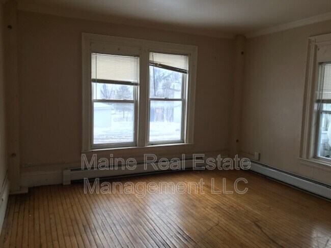 Building Photo - 146 Ohio St