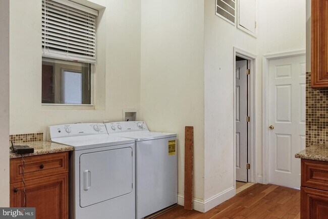 Foto del edificio - 1017 Arch St