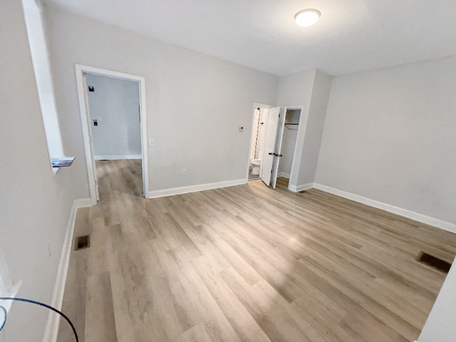 Foto del edificio - 4925 Cedar Ave