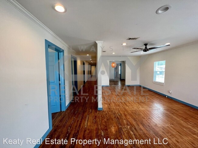 Building Photo - 4 br, 2 bath House - 612 Lamar Street